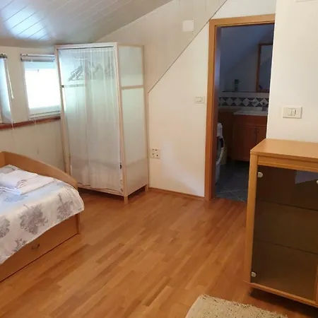 Apartament Irvin *